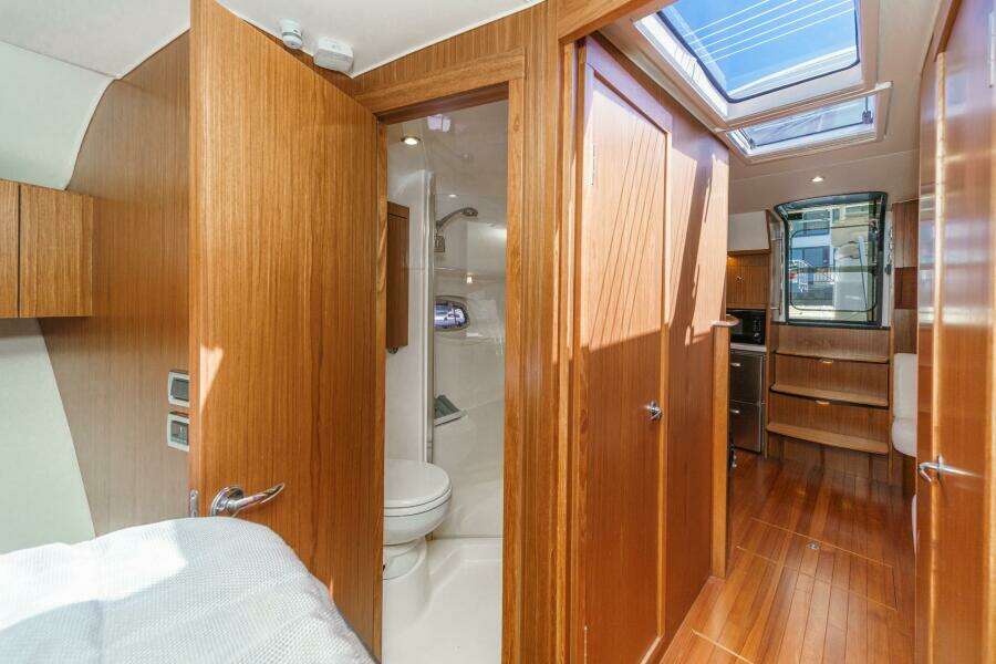 SEA WOLF 43ft Tiara Yachts Yacht For Sale SEA WOLF 43ft Tiara Yachts Yacht For Sale