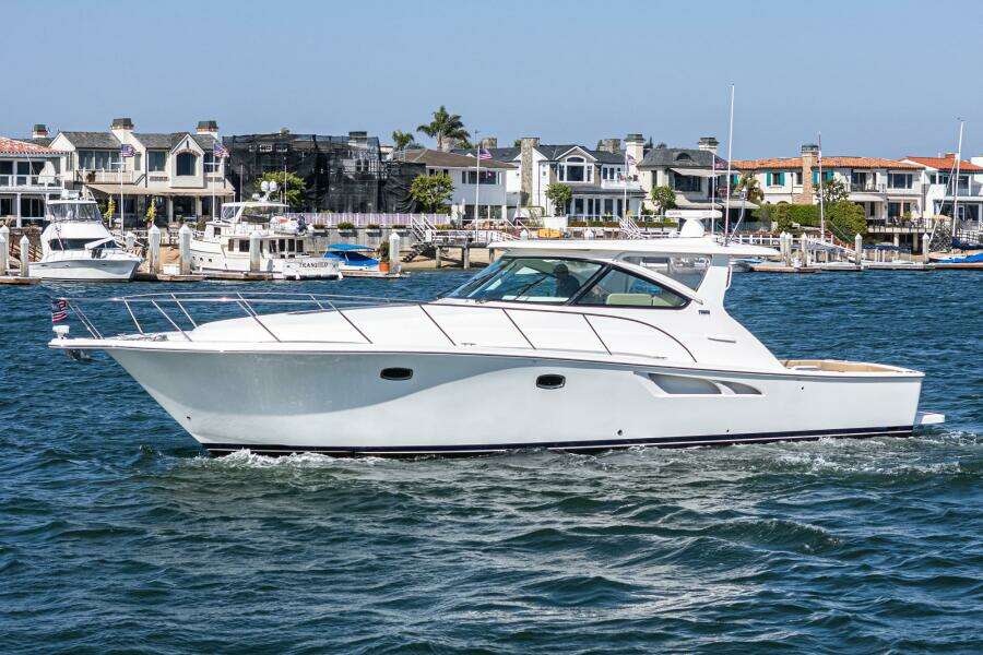 SEA WOLF 43ft Tiara Yachts Yacht For Sale SEA WOLF 43ft Tiara Yachts Yacht For Sale