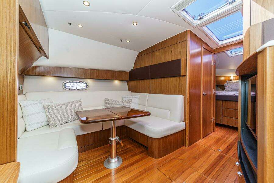 SEA WOLF 43ft Tiara Yachts Yacht For Sale SEA WOLF 43ft Tiara Yachts Yacht For Sale