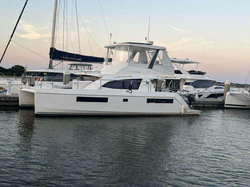 2018 Leopard Power Cat Exterior Port Side