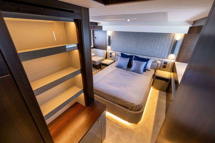 55ft Sunseeker Yacht For Sale