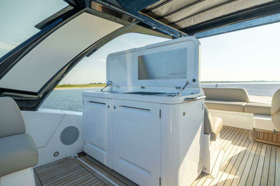 55ft Sunseeker Yacht For Sale