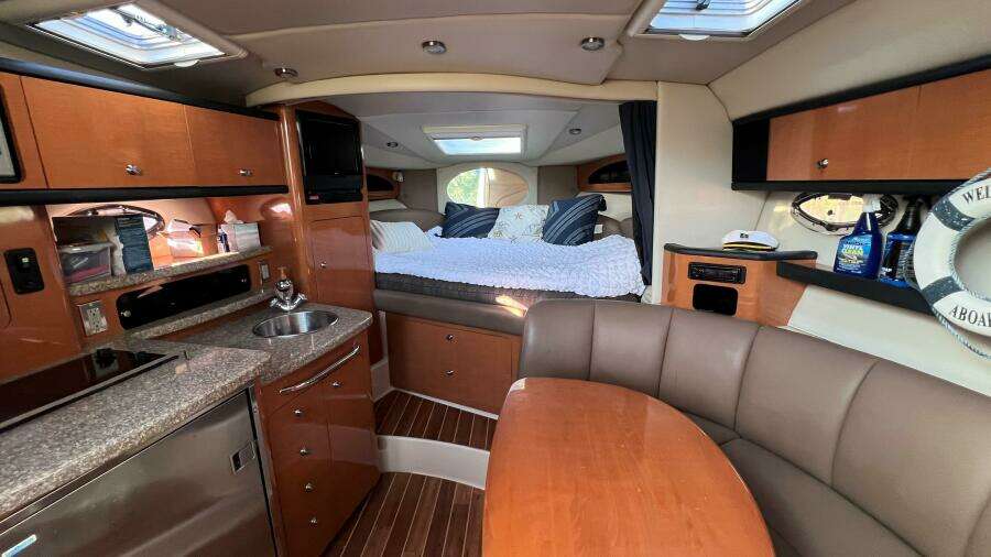 Menina Brasileira 33ft Chaparral Yacht For Sale