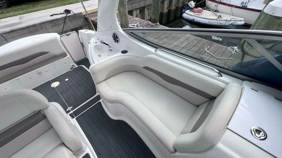 Menina Brasileira 33ft Chaparral Yacht For Sale