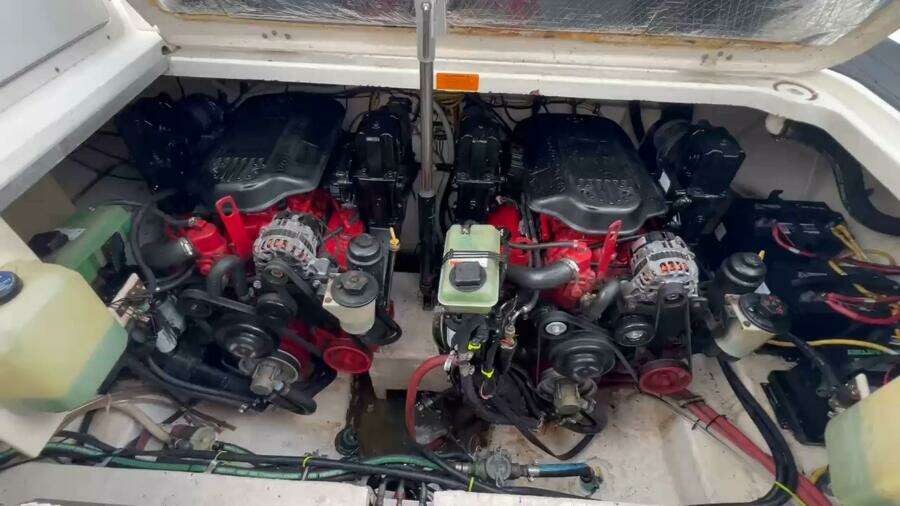 Menina Brasileira 33ft Chaparral Yacht For Sale