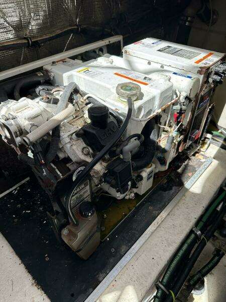 Menina Brasileira 33ft Chaparral Yacht For Sale