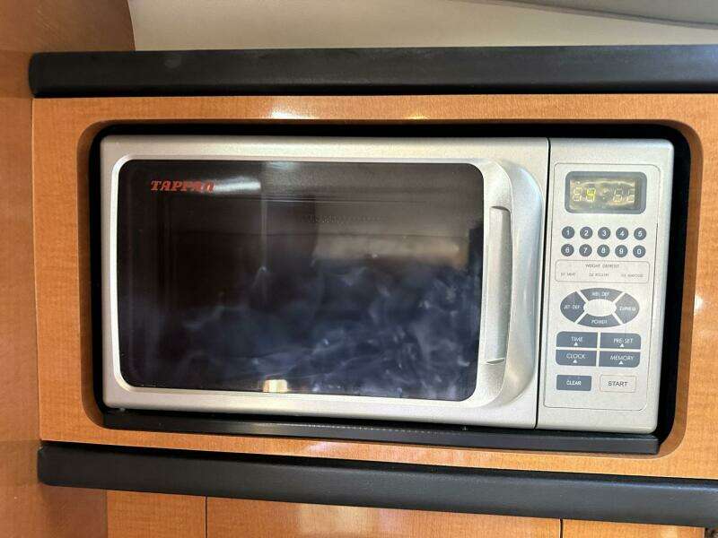 Menina Brasileira 33ft Chaparral Yacht For Sale