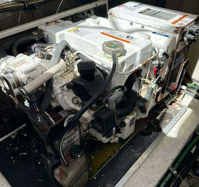 Menina Brasileira 33ft Chaparral Yacht For Sale