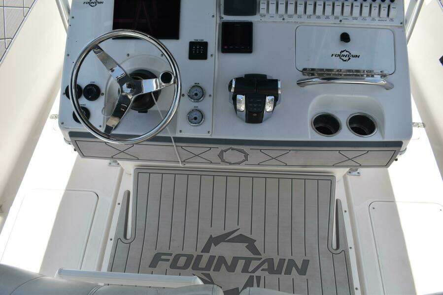 Harry s Dream 38ft Fountain Yacht For Sale