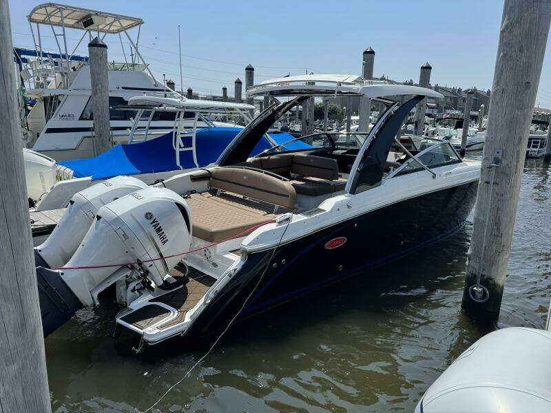 30ft Cobalt Yacht For Sale