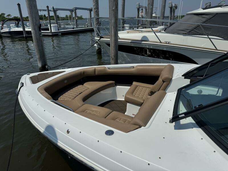30ft Cobalt Yacht For Sale