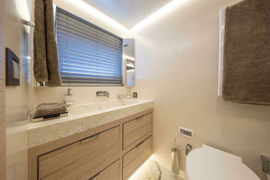 OSCAR 121ft Numarine Yacht For Sale