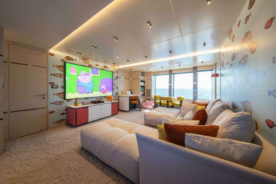 OSCAR 121ft Numarine Yacht For Sale