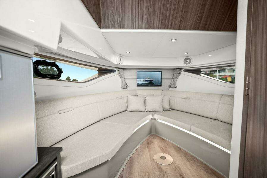 Salt and Light 32ft Sea Ray Yacht For Sale