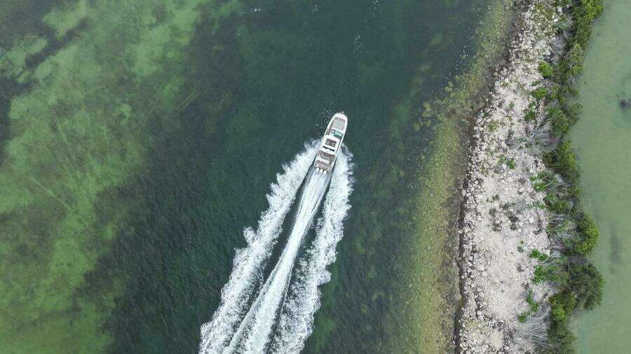 Salt and Light 32ft Sea Ray Yacht For Sale