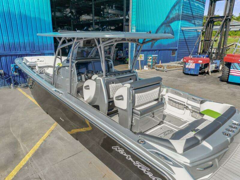 39ft Nor Tech Yacht For Sale