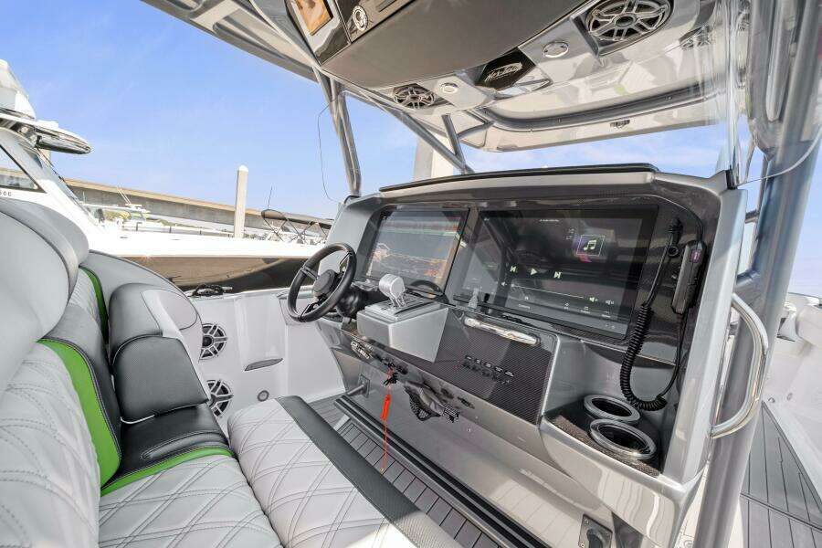 39ft Nor Tech Yacht For Sale