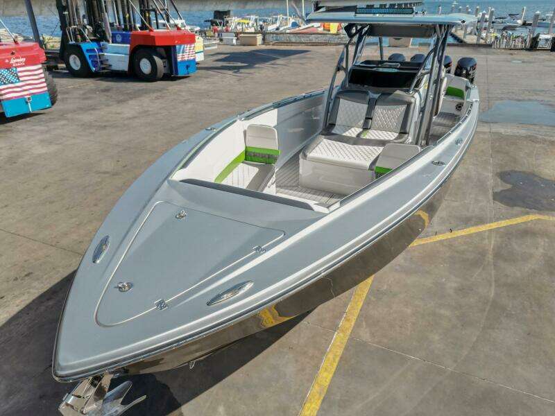 39ft Nor Tech Yacht For Sale