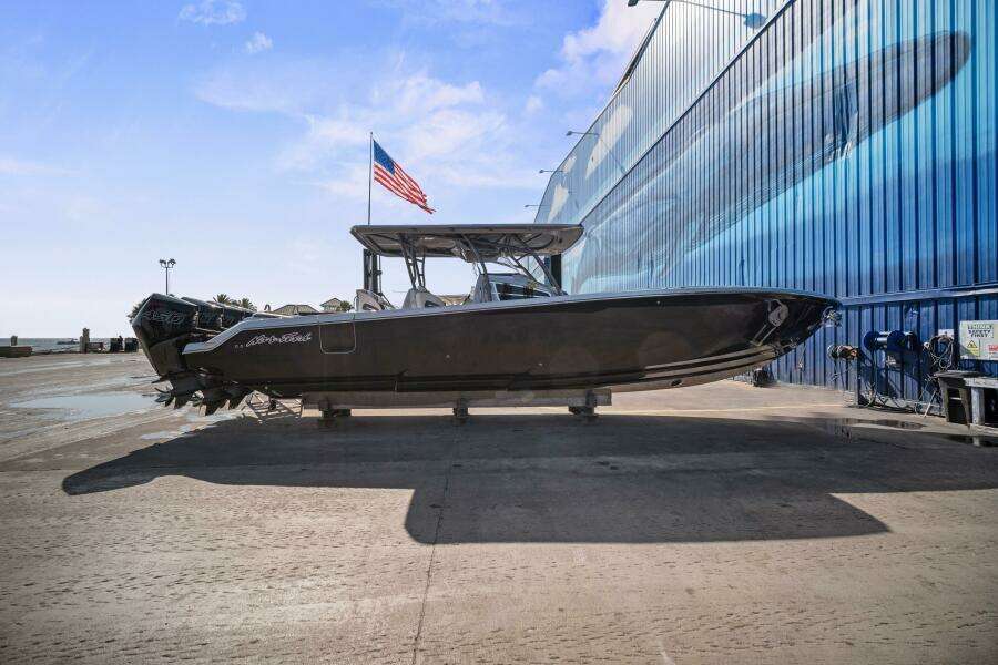 39ft Nor Tech Yacht For Sale