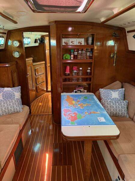 Moonsplash 38ft Island Packet Yacht For Sale
