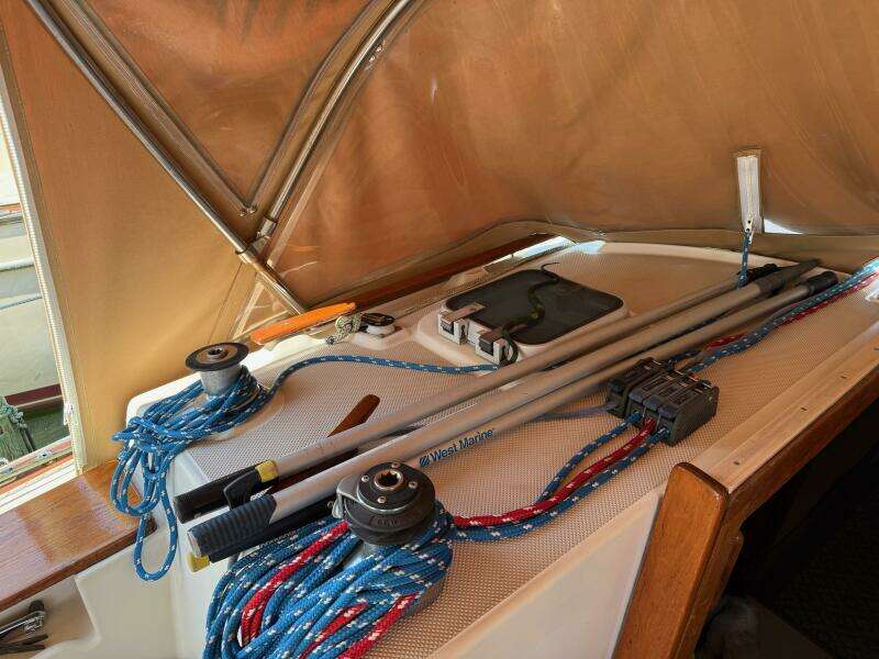 Moonsplash 38ft Island Packet Yacht For Sale