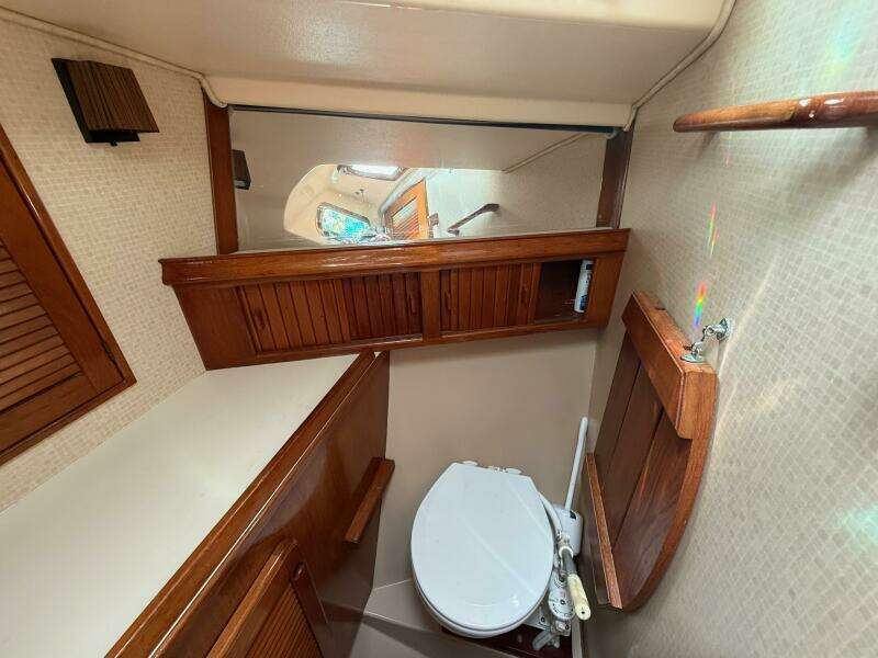 Moonsplash 38ft Island Packet Yacht For Sale