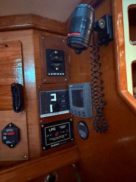 Moonsplash 38ft Island Packet Yacht For Sale