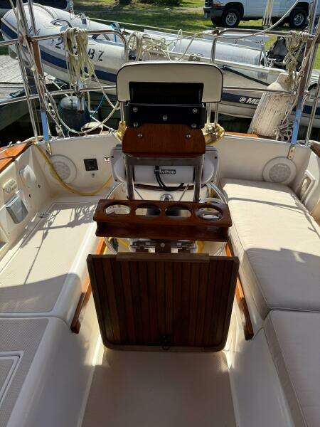 Moonsplash 38ft Island Packet Yacht For Sale