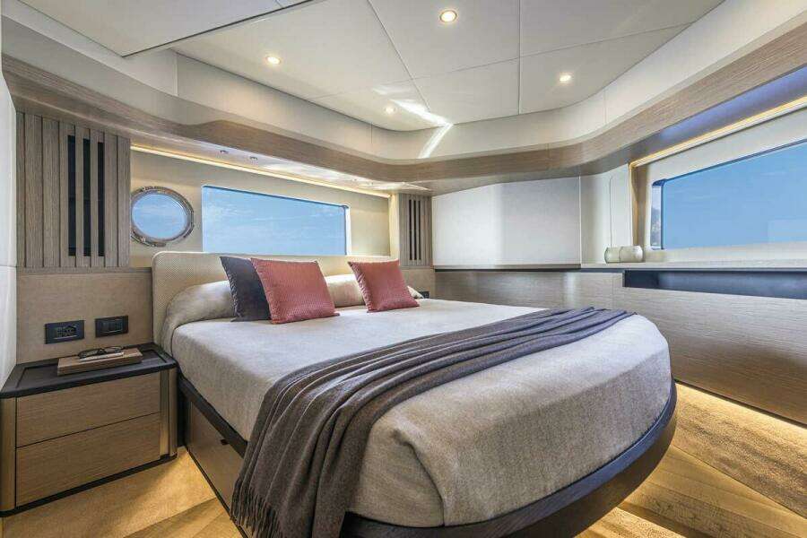 2025 Absolute Navetta 53 - Stateroom
