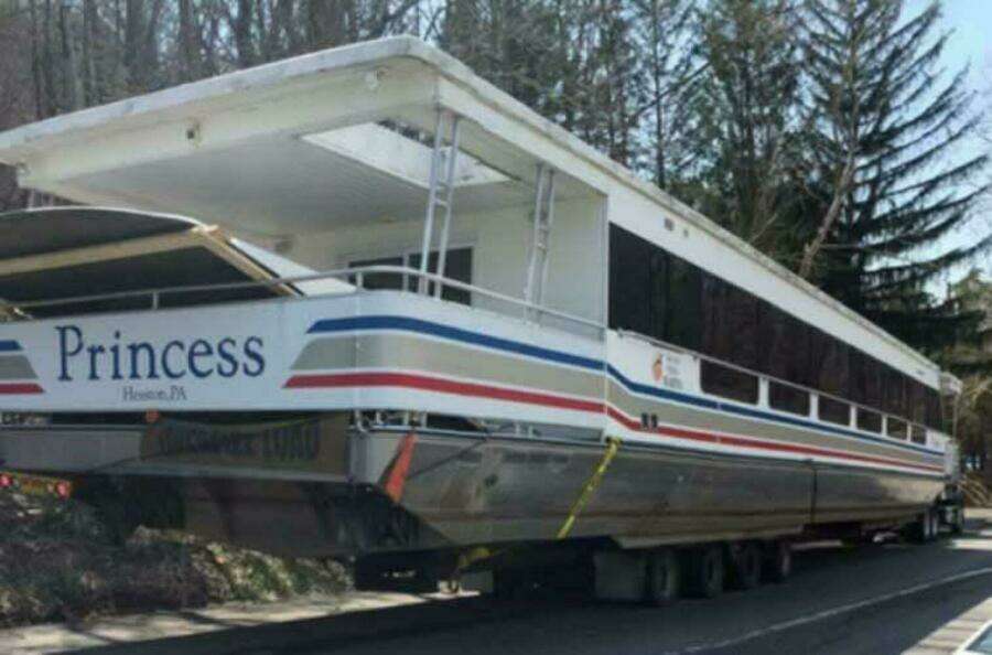 75ft Sumerset Yacht For Sale