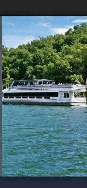 75ft Sumerset Yacht For Sale