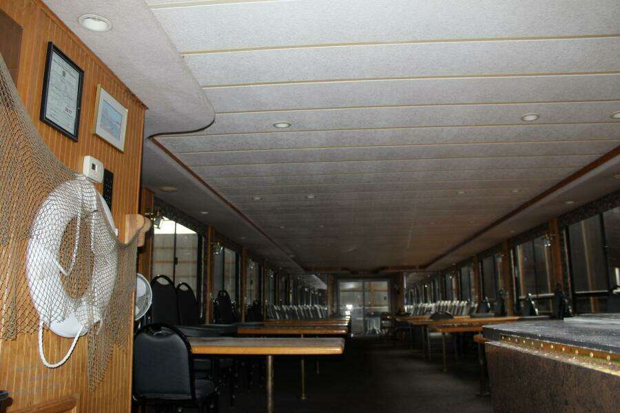 75ft Sumerset Yacht For Sale