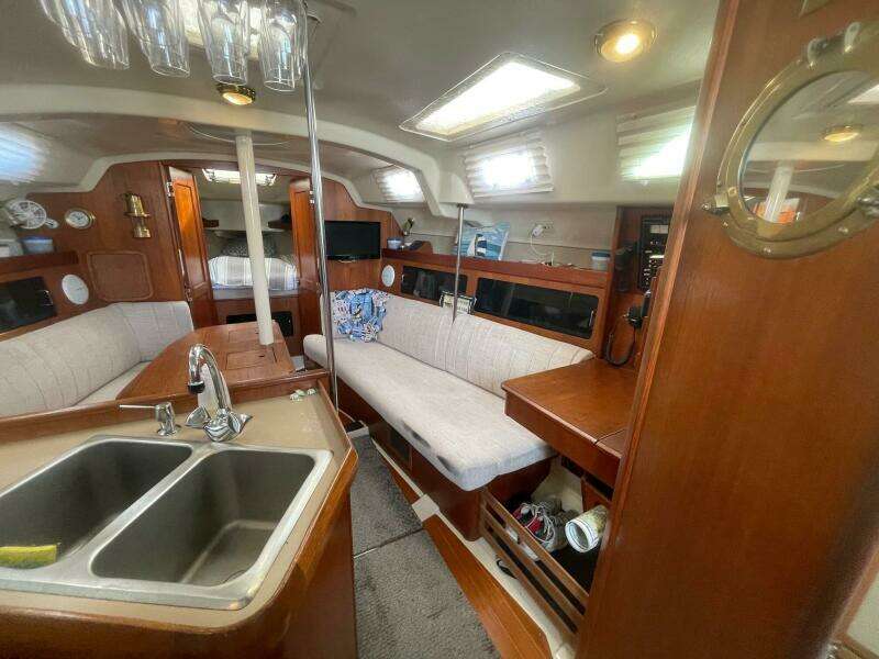 Luffing Life 36ft Hunter Yacht For Sale
