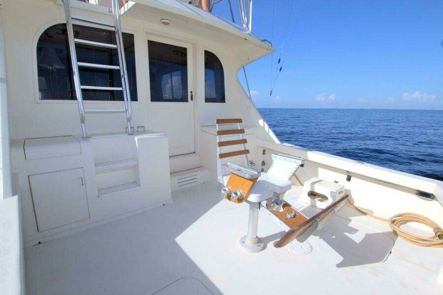 Fishin Post 44ft Post Yacht For Sale