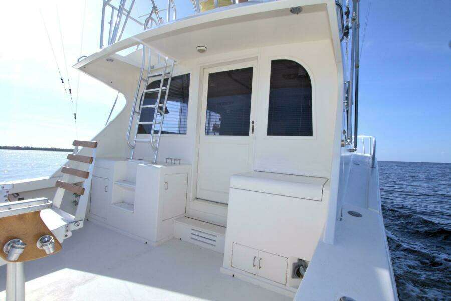 Fishin Post 44ft Post Yacht For Sale