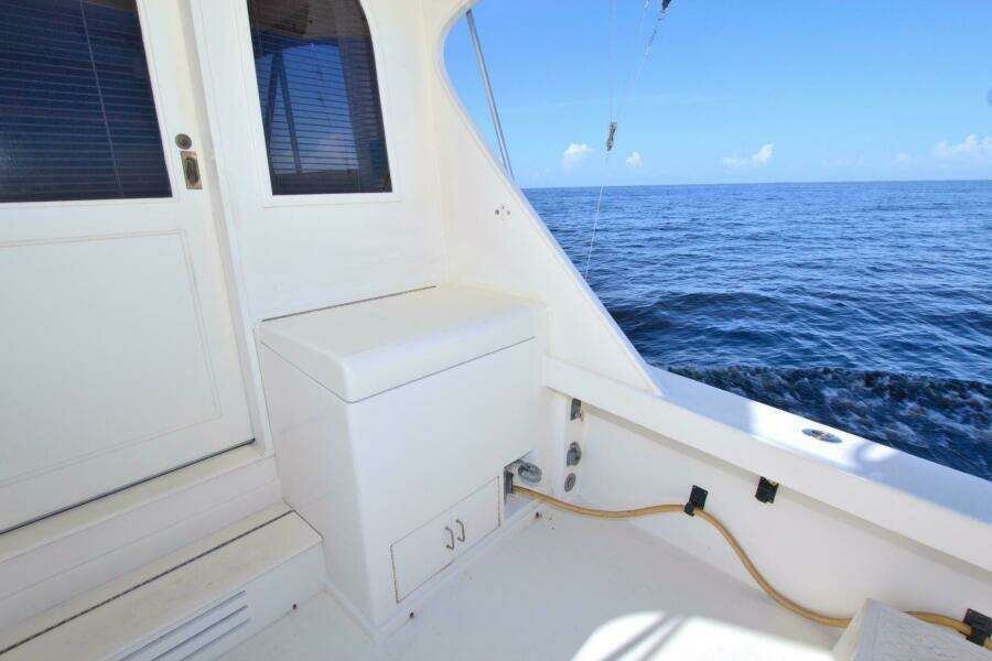 Fishin Post 44ft Post Yacht For Sale