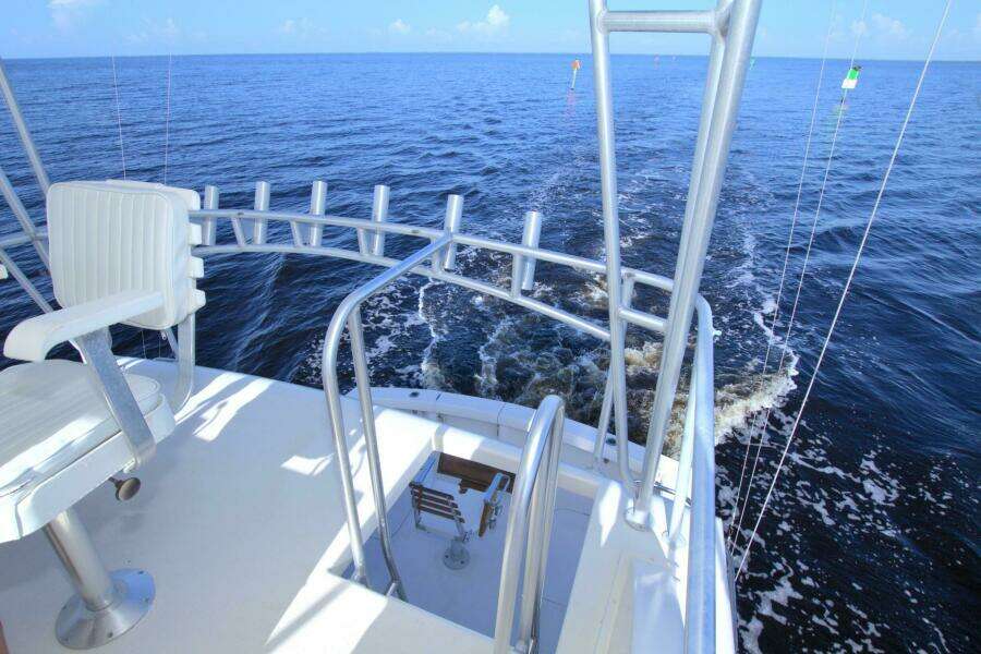 Fishin Post 44ft Post Yacht For Sale