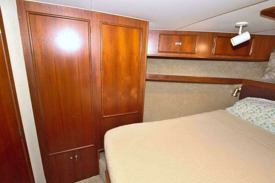 Fishin Post 44ft Post Yacht For Sale