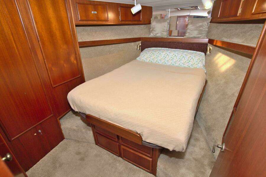 Fishin Post 44ft Post Yacht For Sale
