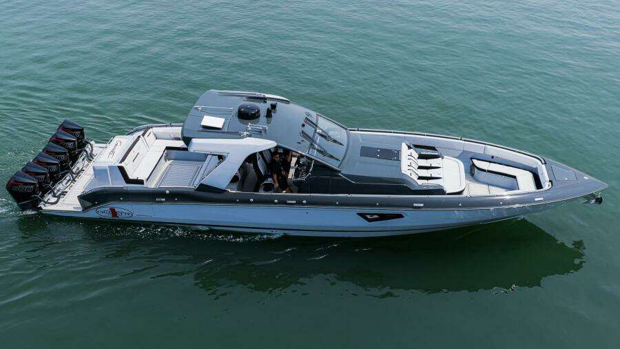 52ft Cigarette Yacht For Sale