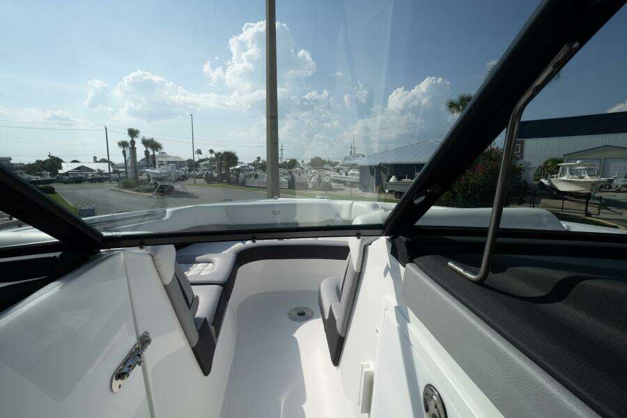 30ft Cobalt Yacht For Sale