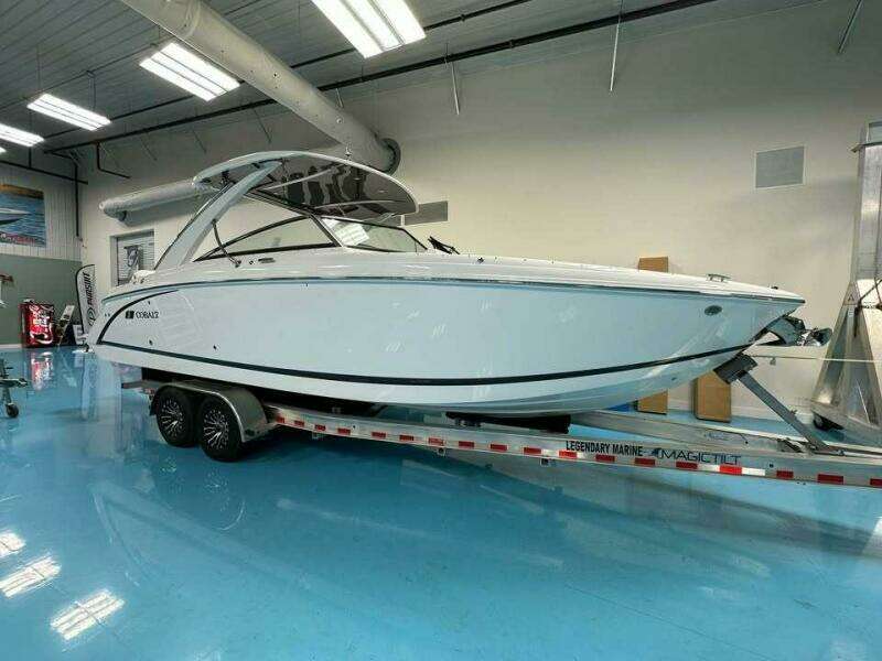 30ft Cobalt Yacht For Sale