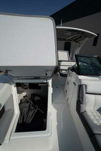 30ft Cobalt Yacht For Sale
