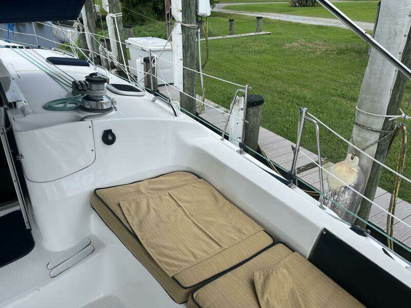 Livin The Dream 41ft Hunter Yacht For Sale