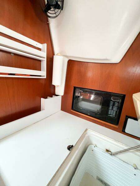 SUZY Q 36ft Beneteau Yacht For Sale