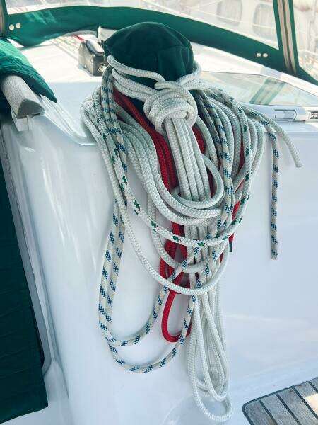 SUZY Q 36ft Beneteau Yacht For Sale