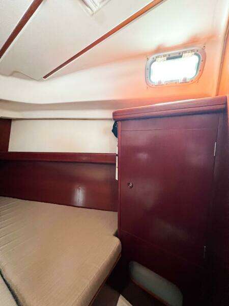 SUZY Q 36ft Beneteau Yacht For Sale