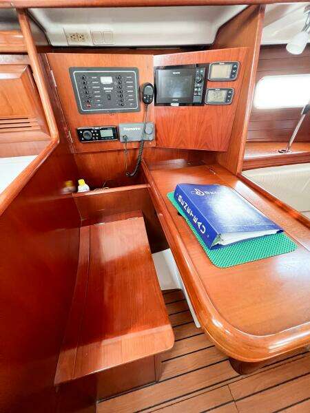 SUZY Q 36ft Beneteau Yacht For Sale