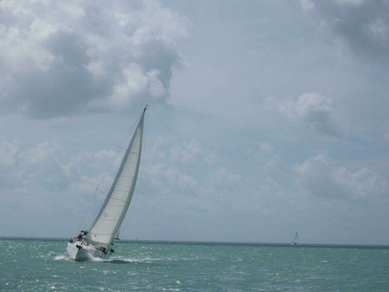 SUZY Q 36ft Beneteau Yacht For Sale