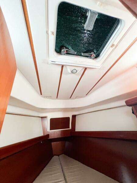 SUZY Q 36ft Beneteau Yacht For Sale